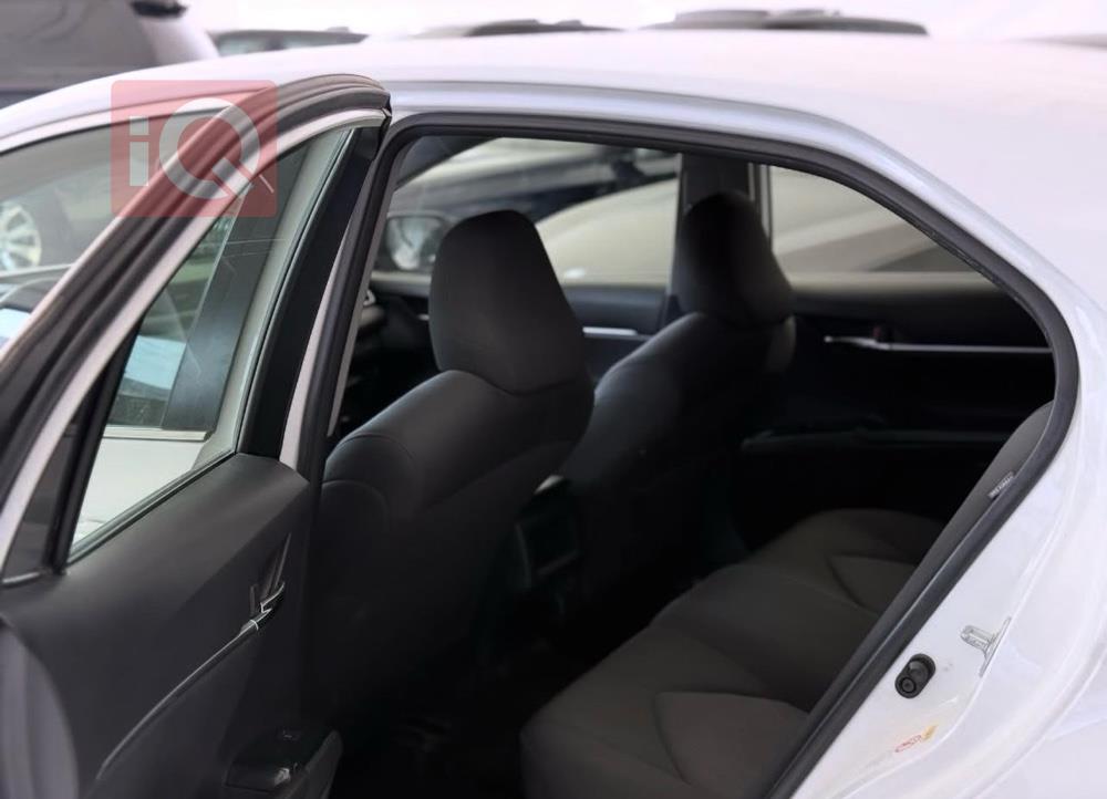 تۆیۆتا کامری